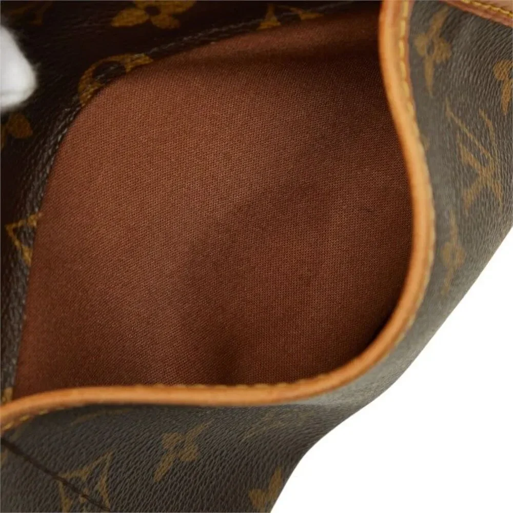 LOUIS VUITTON delivery duty
